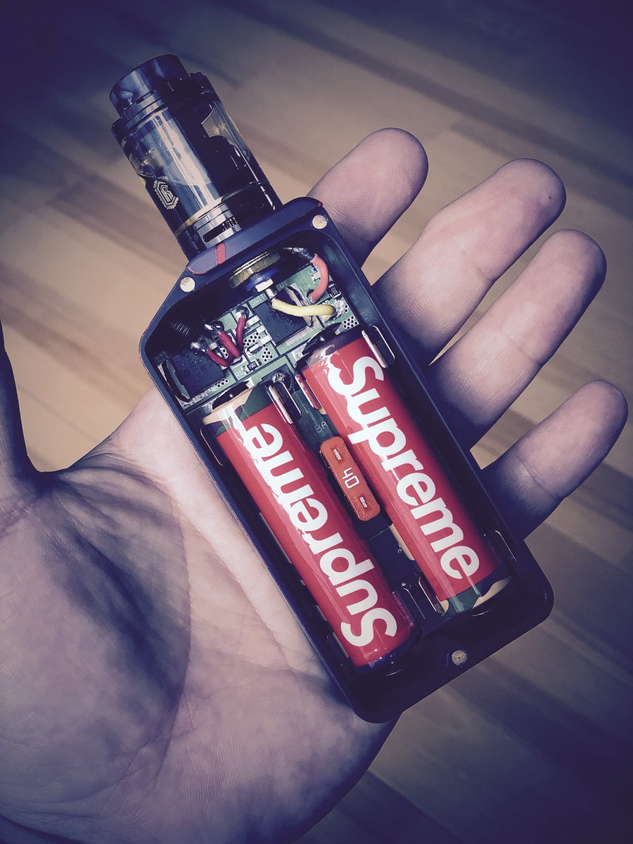 maco_vape's tweet photo. #TUGLYFE https://t.co/kWIqn3zJcJ