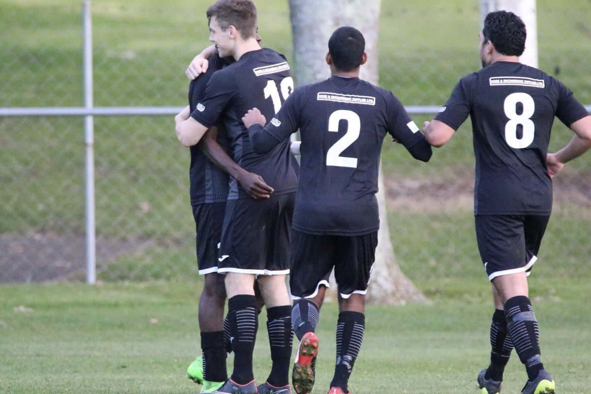 ESAFC's tweet photo. NRFL | GOOOAAAAALLLLLL..... and the game for United. @ManukauUtdFC 5 v #Lilywhites 3 @LottoNRFL #MensPremier #MUvES #Development #Pathways 🇳🇿 https://t.co/K64QIcHsjI