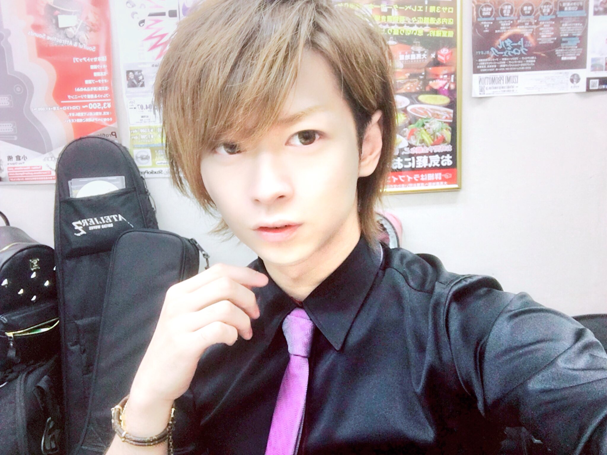 けいすけ09 イチナナ Na Twitteru The Music Dayもんたよしのりさんのバックバンドでギター弾かせていただきました 最高でした もんたさん歌上手すぎました 次はボナペティ でこのステージへ 見てくれた方ありがとうございました 写真は けいすけ09 イチナナ Na Twitteru The Music Dayもんたよしのりさんのバックバンドでギター弾かせていただきました 最高でした もんたさん歌上手すぎました 次はボナペティ でこのステージへ 見てくれた方ありがとうございました 写真は