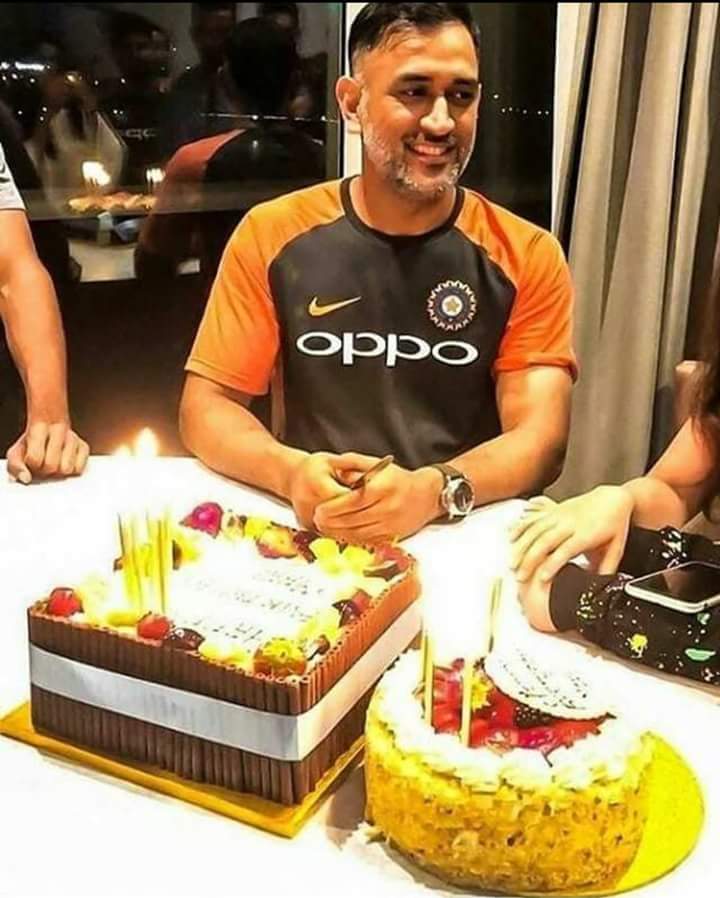 AvijitEmmi's tweet photo. Happy birthday Sir ... many many happy returns of the day... Hopefully you shine more and more..  We are so lucky to have you in Indian team and lucky to being a part of Dhoni Era ... 
#HappyBirthdayMSDhoni https://t.co/dBdMIBWbIl