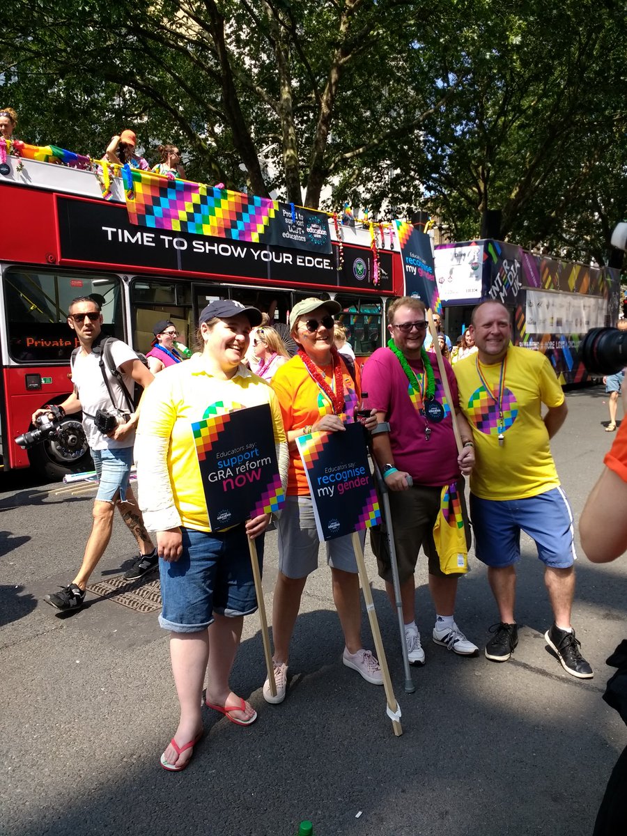 Educators from <a href="/NEUnion/">National Education Union</a> ready to march <a href="/PrideInLondon/">Pride in London</a> #Pride #PrideinLondon