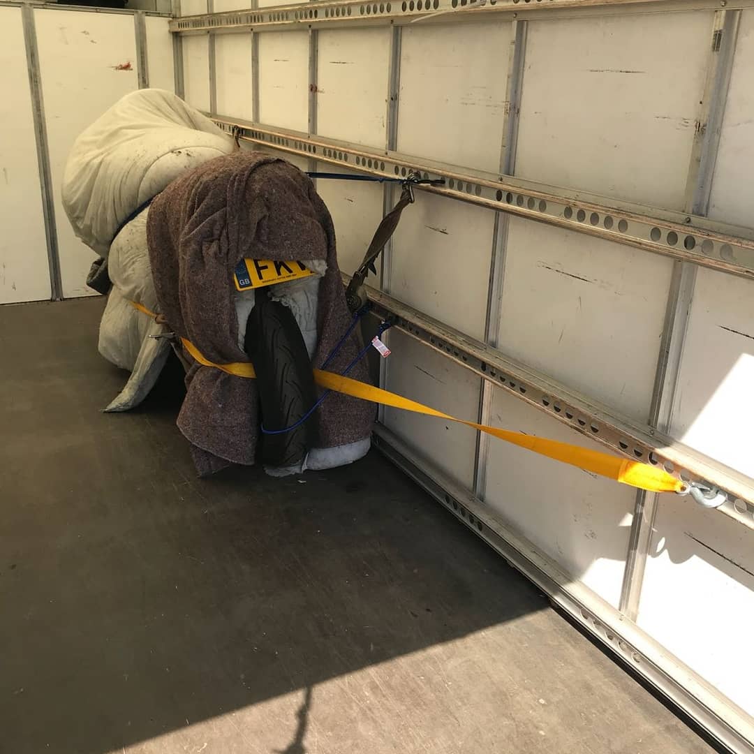 PrimeTimeManVan's tweet image. What a wonderful start to the summer ☀ we picked up and delivered this sexy ninja 600cc today!
If you would like a motorbike couriered just give us a ding or visit primetimemanandvan.co.uk
#bike #petrolheads #motorbike #ninja #courier #delivery #fast #600cc #sexy #wicked #london