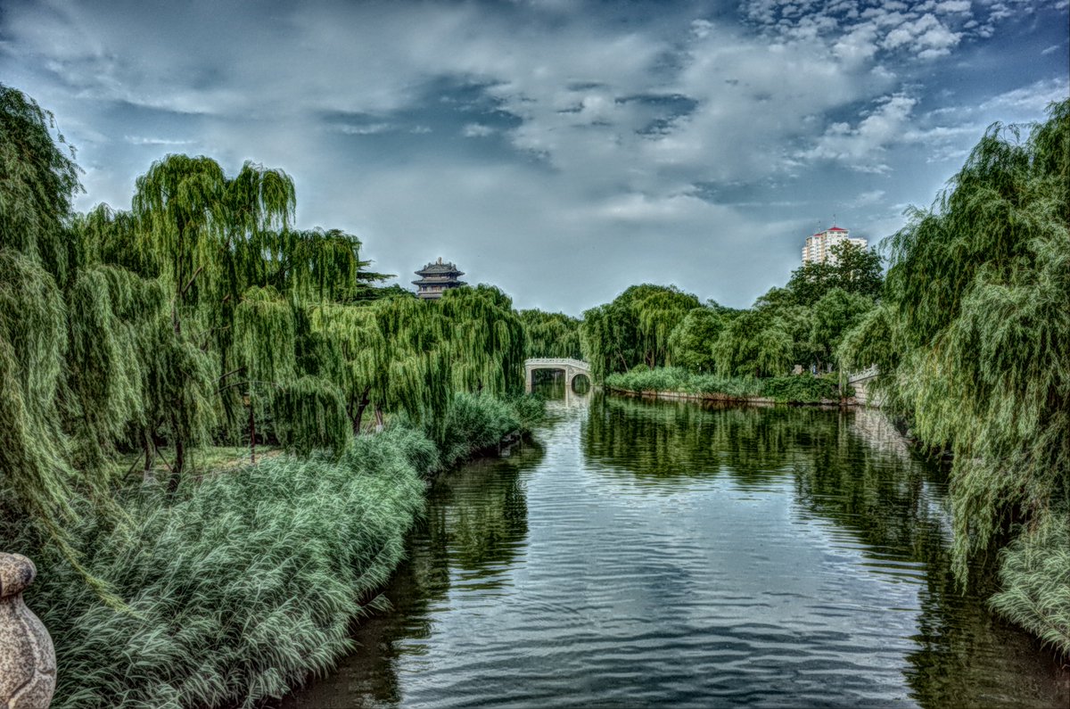 这个季节不适合出门。