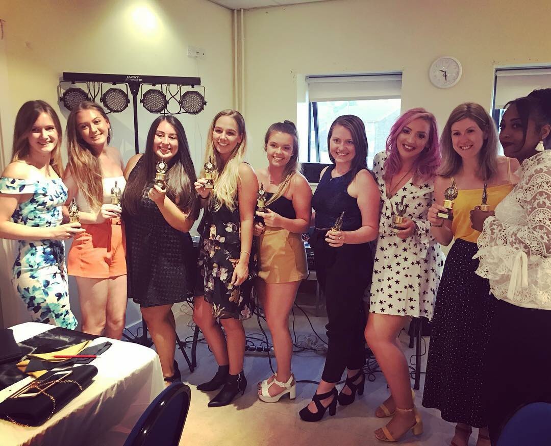 MarsdenNetball's tweet image. A few sore heads this morning but what a night we had! 💃 🏆🖤🏐 #HuddersfieldNetballLeague