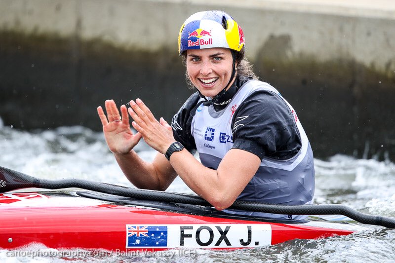 paddle_aus's tweet photo. Bang 💥- she did it again 🇦🇺🙌 third consecutive world cup gold in women’s K1 for @JessFoxxx after winning World Cup 3 final 👏🥇👏 congratulations Jess - amazing effort with a brilliant clean &amp; fast run 💪#goaus #thisgirlcan #icfslalom #letsgotokyo #tokyo2020 #canoeslalom https://t.co/prcRPDnY3Y