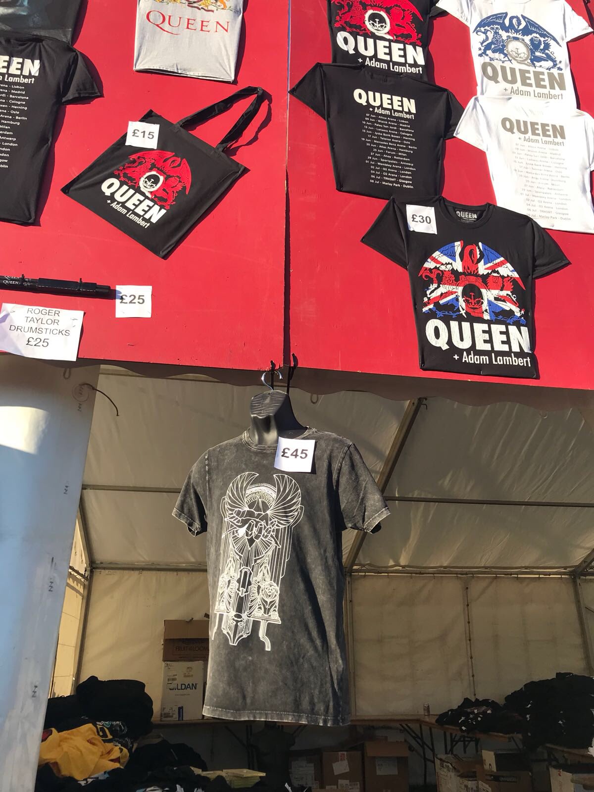 Queen tour merch Outlet