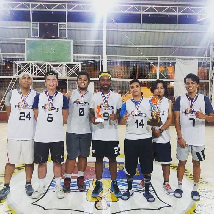 papatble's tweet photo. Champs! Mythical 5! https://t.co/1xJXgWQ6Ni