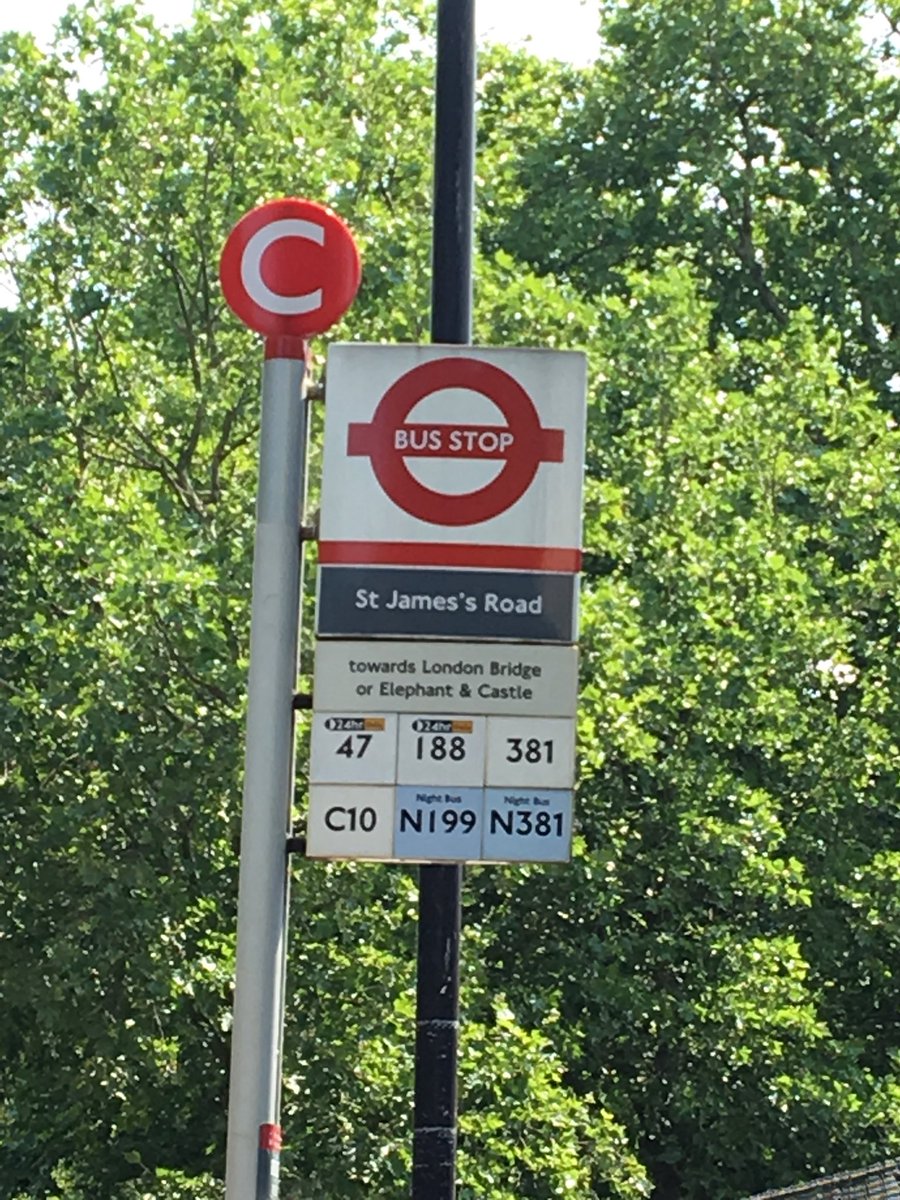 max_shalom's tweet photo. @SantanderCycles FYI there’s a damaged bike that has been left by this bus stop https://t.co/9SKGQAo2uO