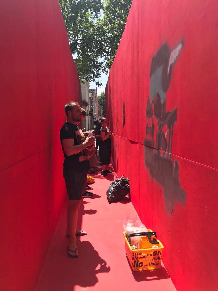 buro_maan's tweet photo. Het leven van de steeg ‘Construction Site6’ #architectuurbiënnalezwolle https://t.co/kKGyuS9V60