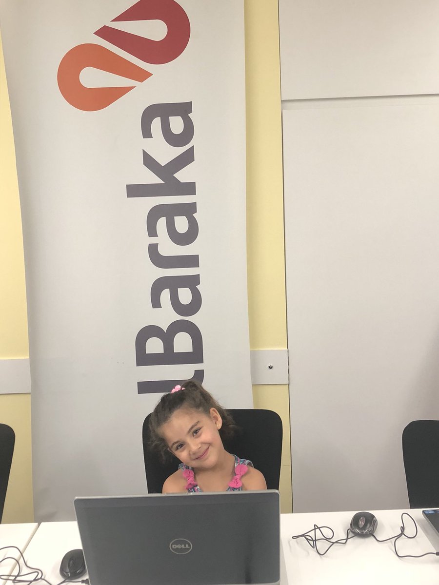 GumusbogaKubra's tweet photo. Minik eller iş başında ☺️ #littlemaker #Albaraka #maker @albarakacomtr @AlbarakaIK https://t.co/sketVNRwbm