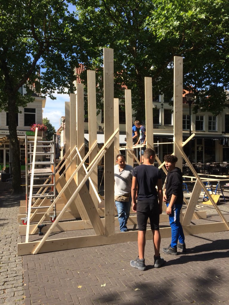 buro_maan's tweet photo. Object in de steeg of de steeg als object #architectuurbiënnalezwolle Onderzoeken, ontwerpen en maken! Dank voor alle hulp @Bemog @greijdanus @Gemeente_Zwolle @ArtEZhogeschool https://t.co/65lVpPOH5d