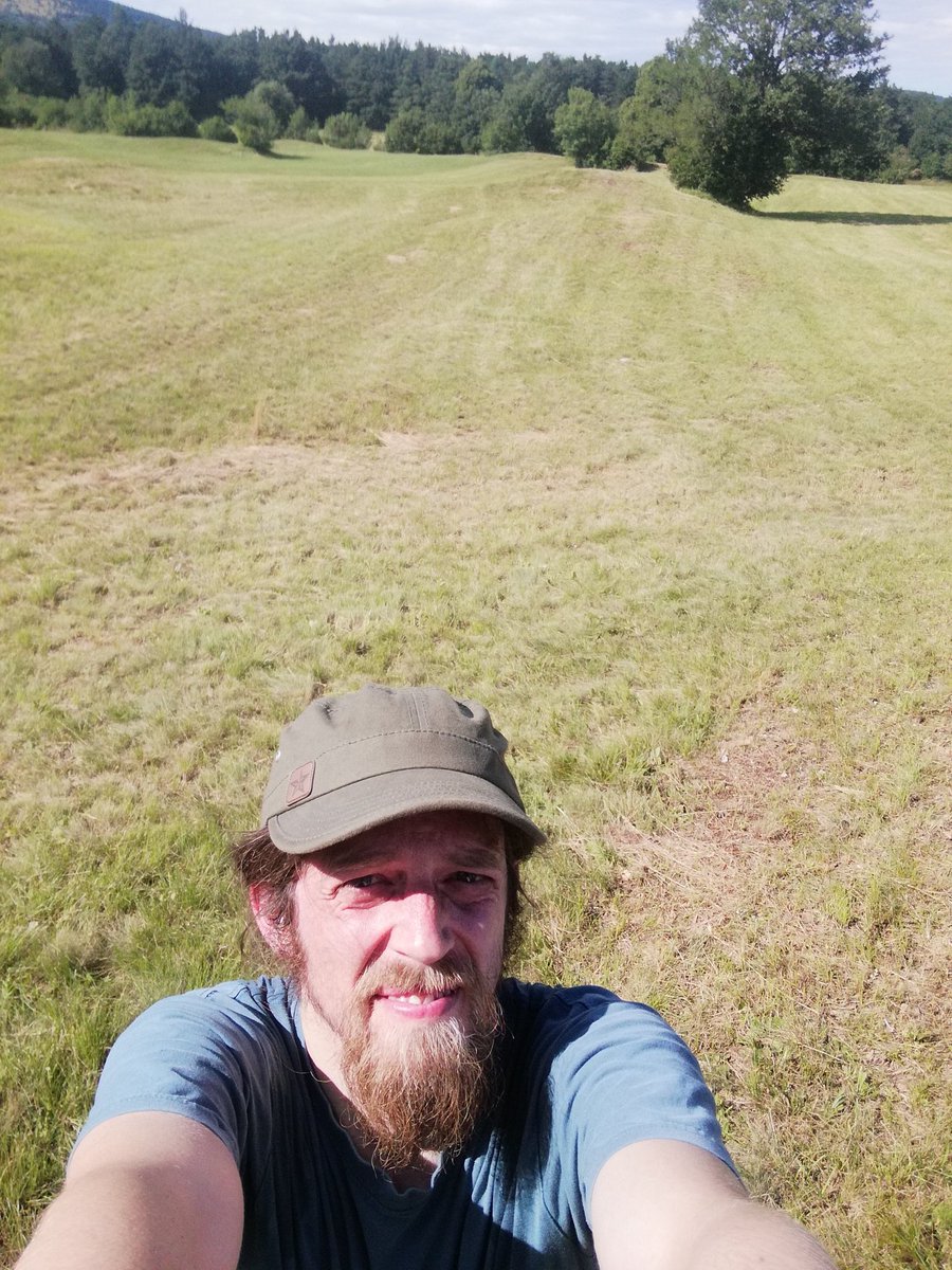 jost_hobic's tweet photo. Preparations for tomorrow. Arent this fields with all this lumps and bumps beautiful :) had to do some cleaning of a path. #Skocjan #Slovenia #Karst. Follow #PrehistoricHike for more about preparations and tomorrow's hike :) #ZavodDobraPot #Divaca https://t.co/Z62XwrCLiA