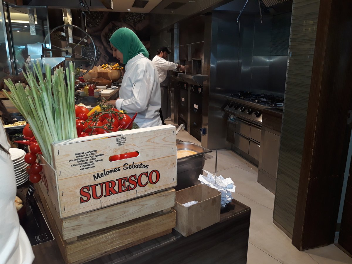 Melones Suresco viajar más de seis mil kilómetros desde <a href="/AytoCartagenaES/">Ayuntamiento de Cartagena</a> #España a #Dubai