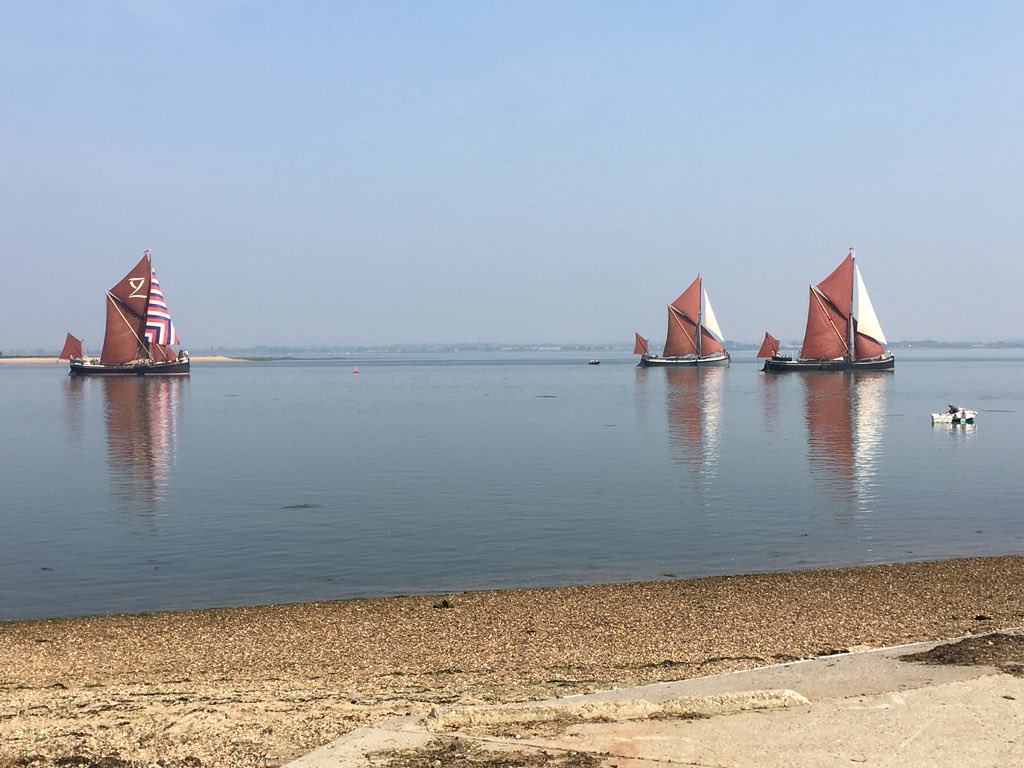 OutdoorRichard's tweet photo. Barge Racing part of the Blackwater Barge Match. Taken from @MarconiSailing
#thamesbarge #topsailcharters #sailing #visitessex @topsailcharters @rya @RYAEast https://t.co/w2Gztea2Ft