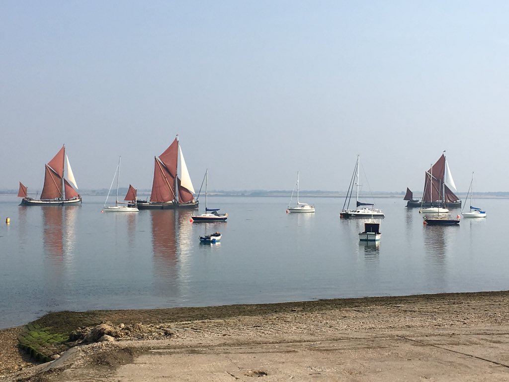 OutdoorRichard's tweet photo. Barge Racing part of the Blackwater Barge Match. Taken from @MarconiSailing
#thamesbarge #topsailcharters #sailing #visitessex @topsailcharters @rya @RYAEast https://t.co/w2Gztea2Ft