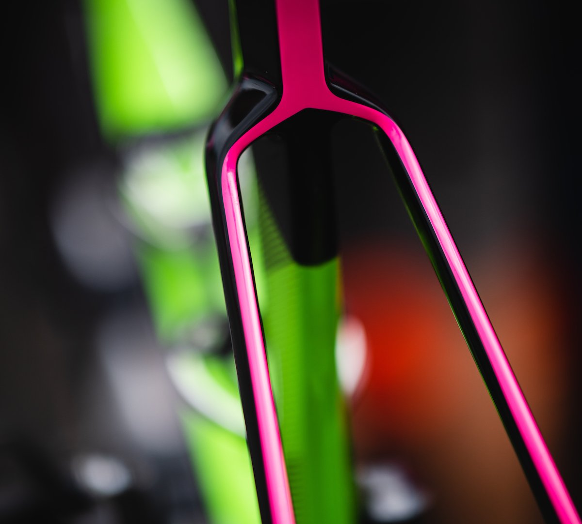 EFprocycling's tweet photo. The newly launched @RideCannondale SystemSix makes it @LeTour debut in FORTY MINUTES. How good are the @EF pink accents in our new colorway?!?!! #speedofsix #fastereverywhere https://t.co/mPVls44iXI