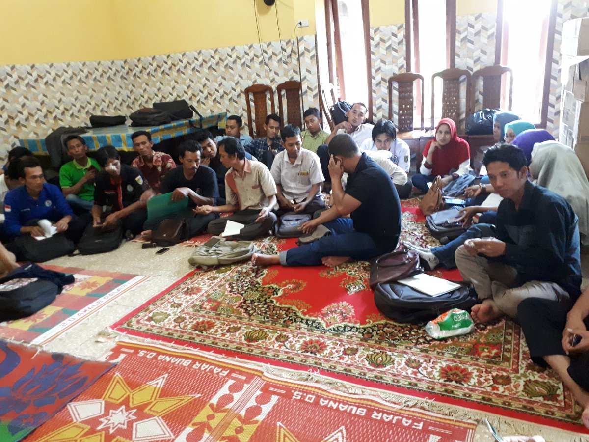 kaylathin85's tweet photo. Rakor PLD PD TA kab #Pringsewu #TPPILampung #PIDmandirikanDesa @anwsanusi @jokowi @taufikmadjid71 @fachrilabalado @PMD_Lampung @p3mdpringsewu @KemenDesa @Itjen_Kemendes @SubditBUMDesa @bappeda_lpg https://t.co/FEBw5jnmiG