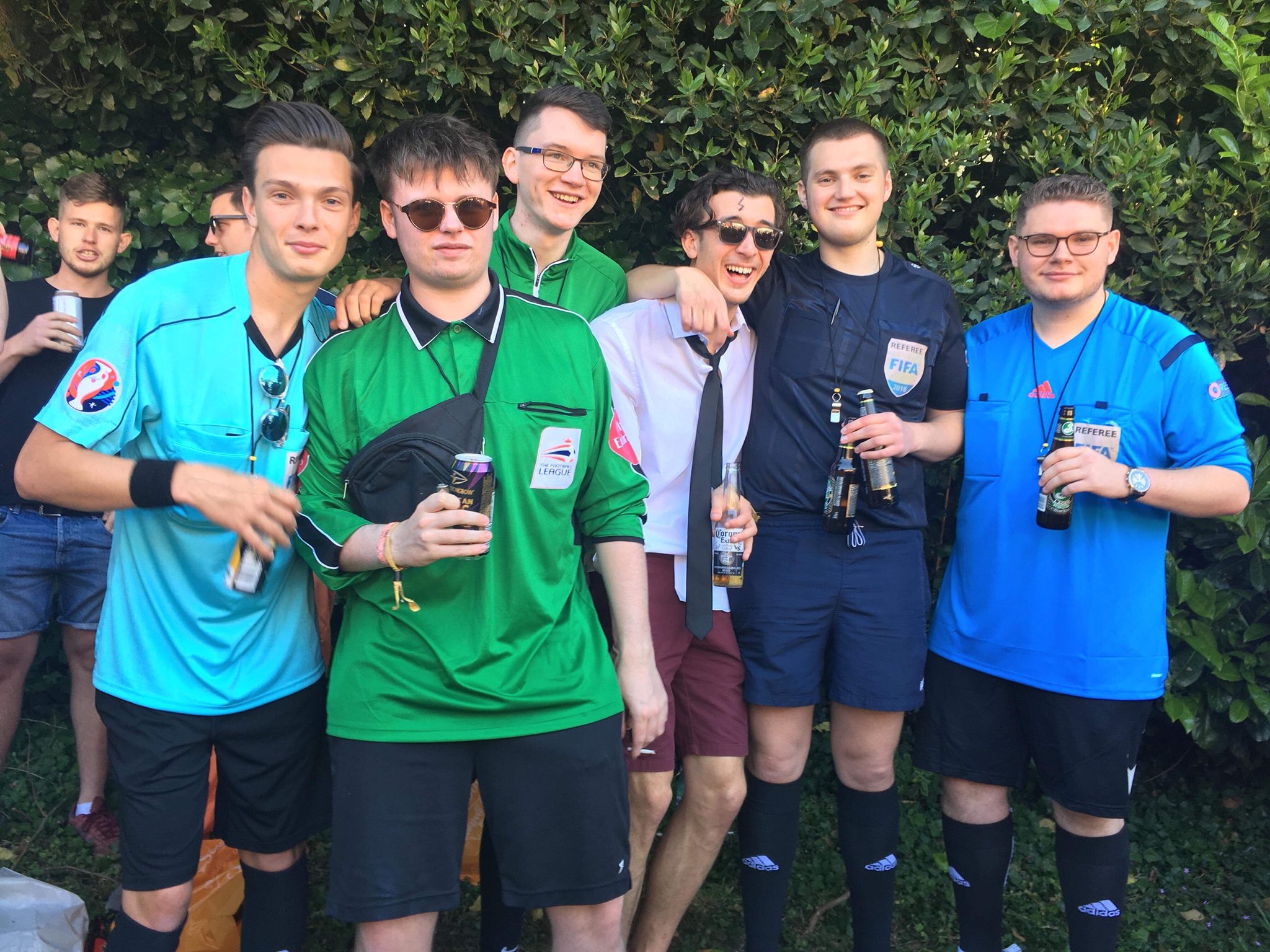 BIRTHDAY : Happy Birthday to Vinyl s very own Gareth Bale             