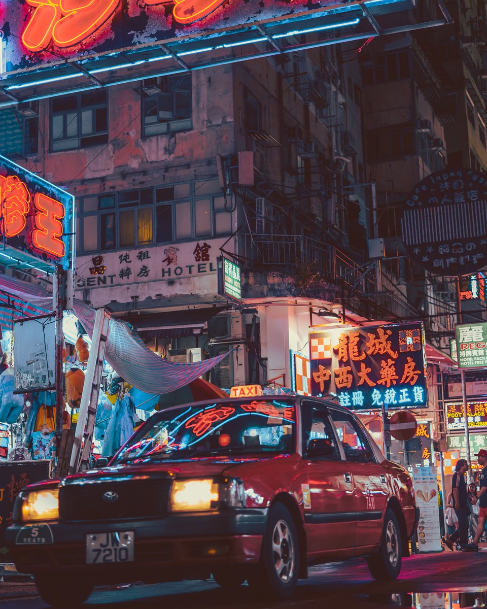 stfeyes's tweet photo. Taxi collection
https://t.co/Lv2P99eqDh
#SonyAlpha #cyberpunk #HongKong #vaporwave #cyberpunk2077 #neon #photography https://t.co/NctZqa9mPm