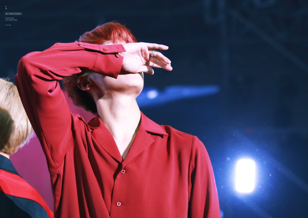 veemyhope's tweet photo. When the sun couldn't handle its own brightness... 🌅🌅🌅

#jhope 💚
#hoseok
#goldenhyung
#hobi 🐿

Photo credits: @HOPEYES218 and @Sunkissed218 

#TeenChoice #TeenChoiceInternationalArtist
@BTS_twt https://t.co/ILxAJ9skOo