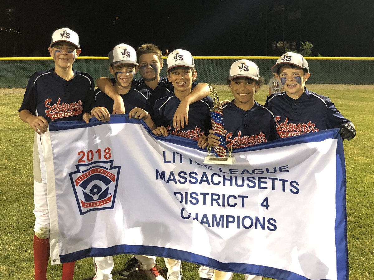 ref33jay's tweet image. 6 players from @theStormAcademy and Joe Schwartz LL are District 4 Little League champs.