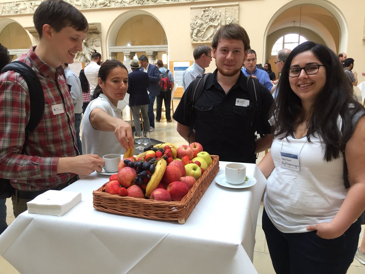 gkazai's tweet image. Coffee break #HCOMP2018