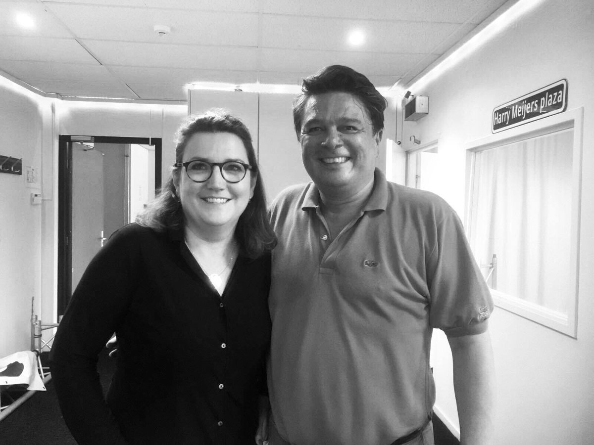 Gister in de uitzending....Sonny Hoogwerf over Lekker Laren, Legalxs, <a href="/debiteuren365/">debiteuren365</a>, Kent Hanson had Janneke Siezen uitgenodigd. Dank Henk Molenaar , Roel Meyer , <a href="/lenwfinance/">Lars Vanloon</a> , En volgende week is <a href="/YvonneVerburg/">Yvonne Verburg</a> er ook weer