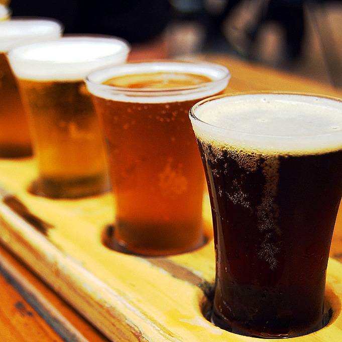 ComicCon_PS's tweet photo. Be sure to checkout CCPS/PSIAF's new "BEER GARDEN" area to keep guests (age 21+) feeling thirsty, nice and cool this August 24-26th at @PSAirMuseum! Cheers! @psiaf 🍺 #CCPS #ComicsConPS #PSIAF #PSIAFest #BeerGarden For tickets ➡️
https://t.co/1xxuoXE1vz https://t.co/cqPX5RLnJd