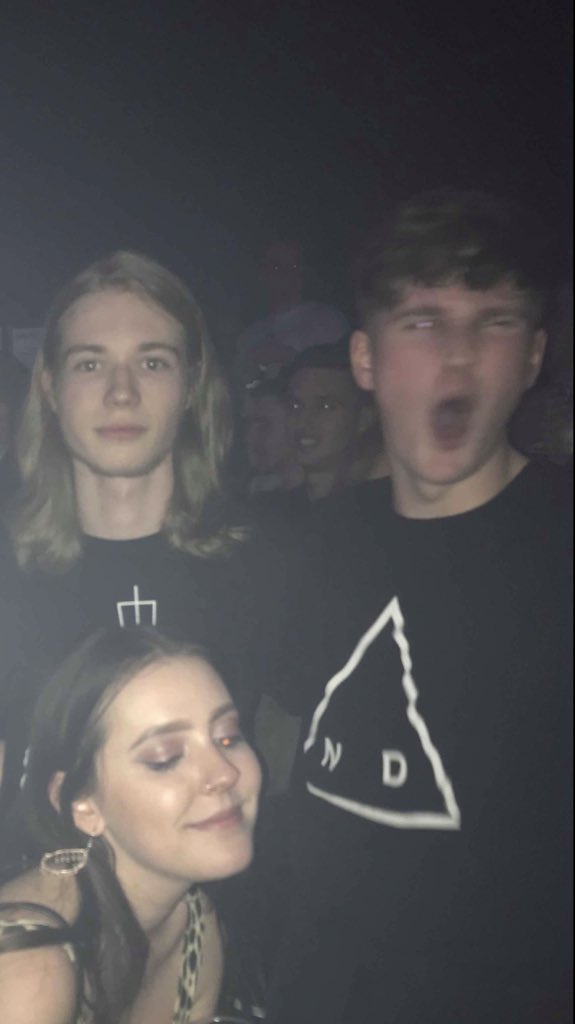 EllieMale's tweet photo. @WelchLuke1 happy birthday my mate! Hope you have a belter chief ❤️🕺🏼🎉🎈 https://t.co/E1pTJkl0Xp