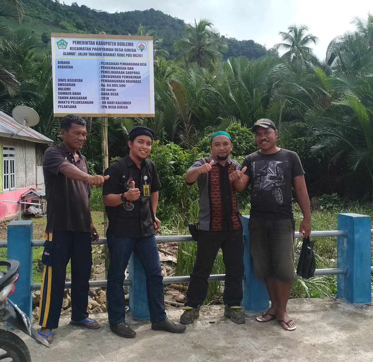 syarman04's tweet photo. #PIDmandirikanDesa 
Supermonev kegiatan di Desa Girisa, Paguyaman
@jokowi 
@EkoSandjojo 
@anwsanusi 
@taufikmadjid71 
@fachrilabalado https://t.co/c1PP85lFxE