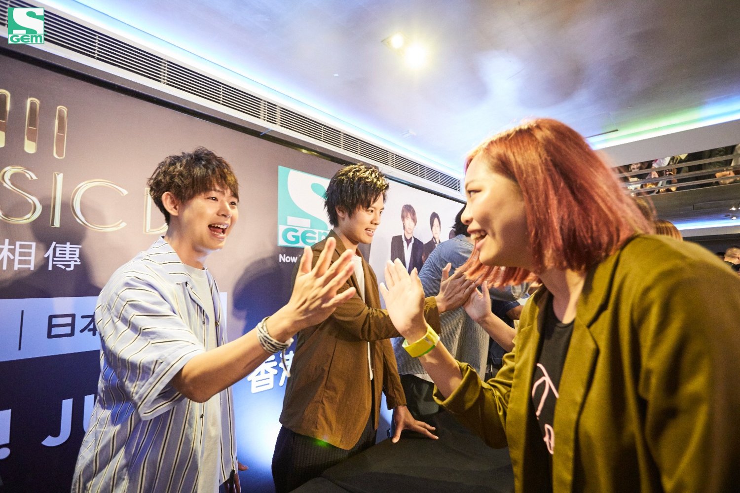 gem-tv-asia-on-twitter-we-can-t-get-enough-of-the-members-adorkable