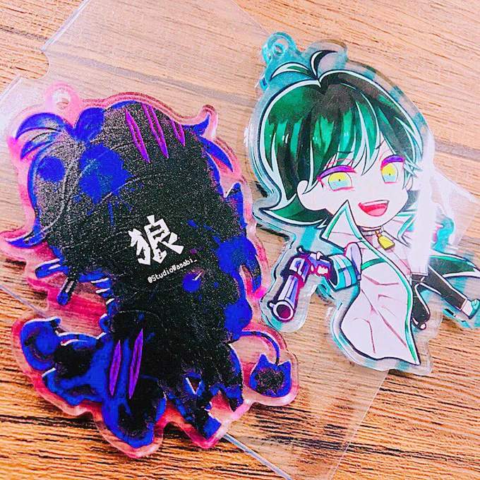 特製アクリルキーホルダーの
こだわりポイント✨

・印刷面がハゲにくいクリアコート加工済み!
・フチまで印刷されて透明感がいい感じ!
・なんとカバー付き!

当選した方は大事にしていただけると幸いですm(_ _)m✨

#スタジオわさび公式 