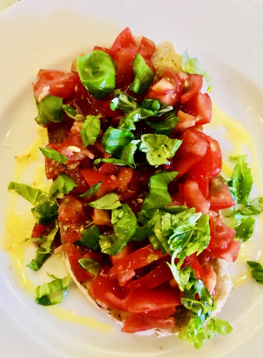 QCornerhouse's tweet photo. Another delicious summer delight for you to try at Quayles Cornerhouse in Tetbury... https://t.co/692GWIverV