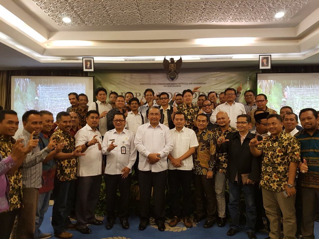 Santo17329671's tweet photo. Bersama PID membangun Desa
#PIDmandirikanDesa 
#TPPIBengkulu 
#TPPIKaur 
@jokowi @EkoSandjojo @taufikmadjid71 @fachrilabalado @anwsanusi https://t.co/XxJypFazus