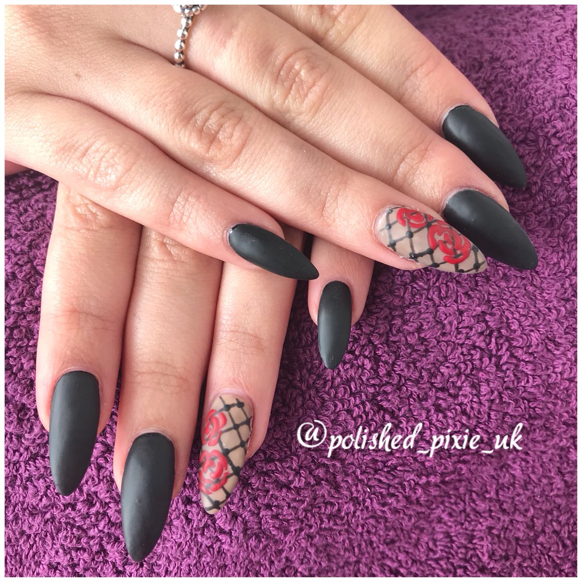 polishedpixie's tweet photo. https://t.co/PLvVBcQfFT