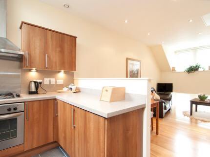 cinners_'s tweet image. Don’t get Staycation Sadness!
Luxury weekend break to Edinburgh 20/7-23/7.
Flights from Stanstead with amazing flight times so you can appreciate the WHOLE weekend 🤗

**£275pp**. Message for more info