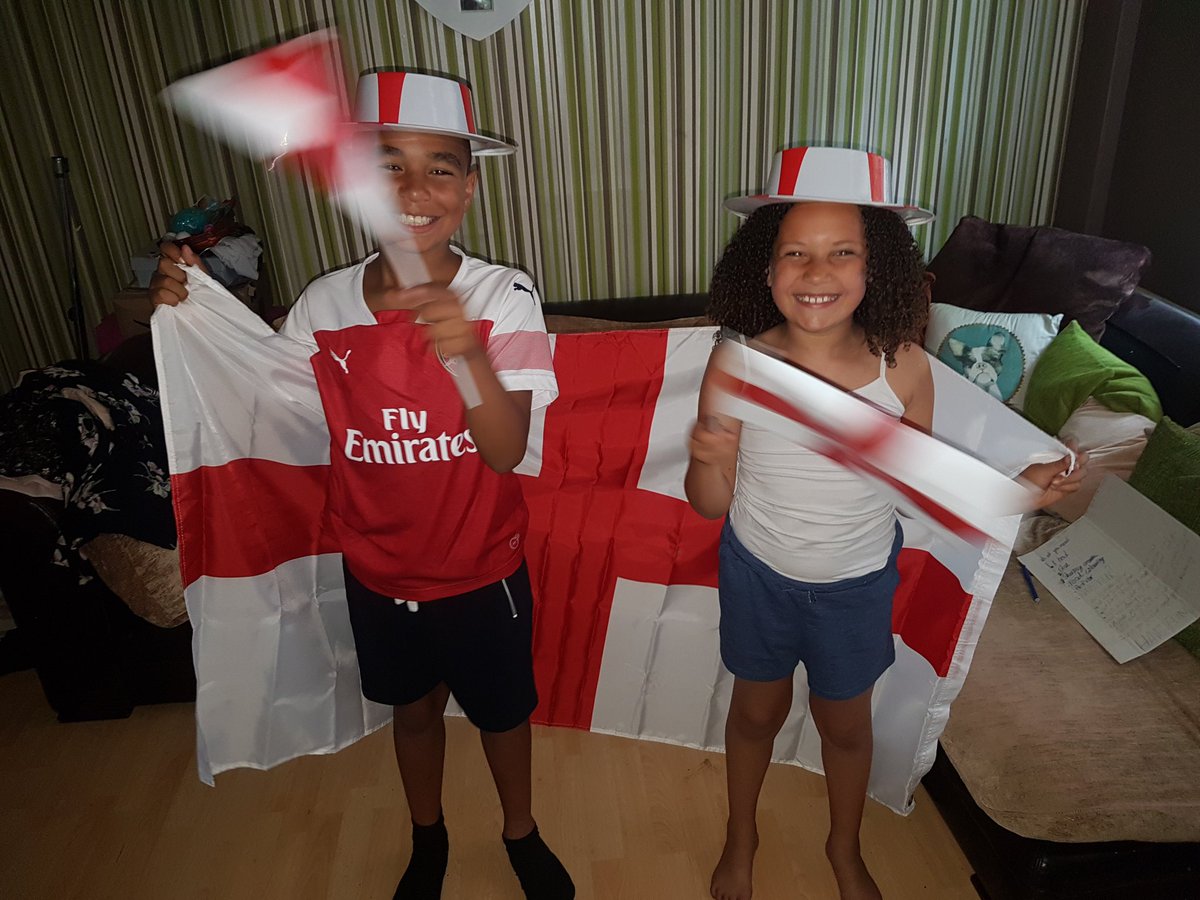 princess_33's tweet photo. #FootballsComingHome  england has reached the semi finals #worldcup #ENG what a brill game https://t.co/ZrBflmyyiU