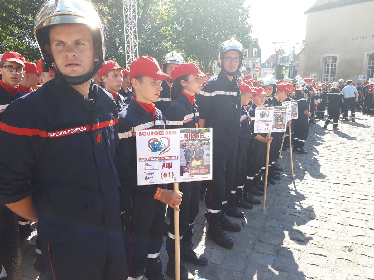 SalletStephane's tweet photo. Cérémonie de clôture #RTNJSP 2018 https://t.co/cLClBfBGrN