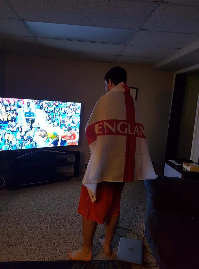 Cmon england lets go!!! Its coming home!! 🏴󠁧󠁢󠁥󠁮󠁧󠁿🏴󠁧󠁢󠁥󠁮󠁧󠁿 #intothesemis