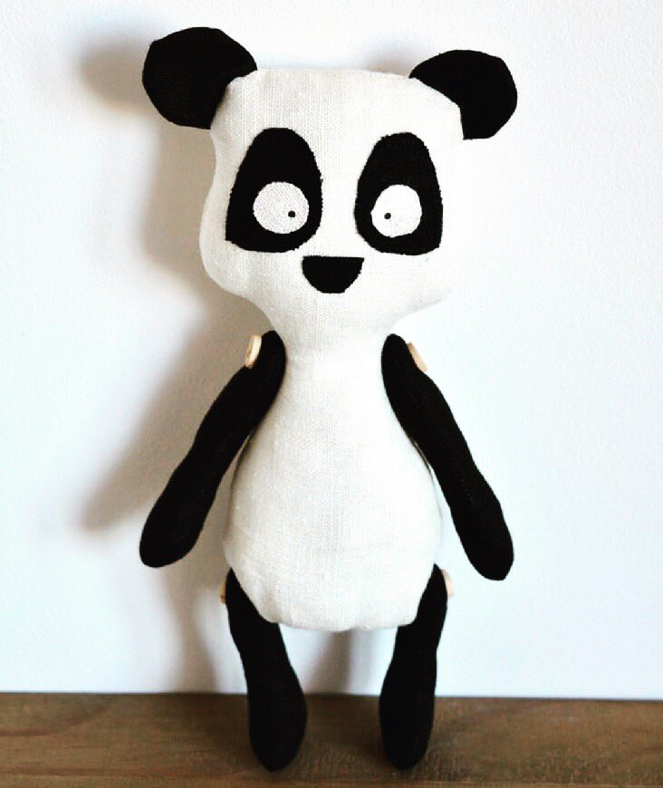 Little Panda in the house! Have a nice Weekend. .
.
🐼😍🌿
.
#madeingermany #scandinavianhome #panda #bear #handmade #berlin #weekend #dollstagram #sewing #animal #hygge #linen #saturday #summertime