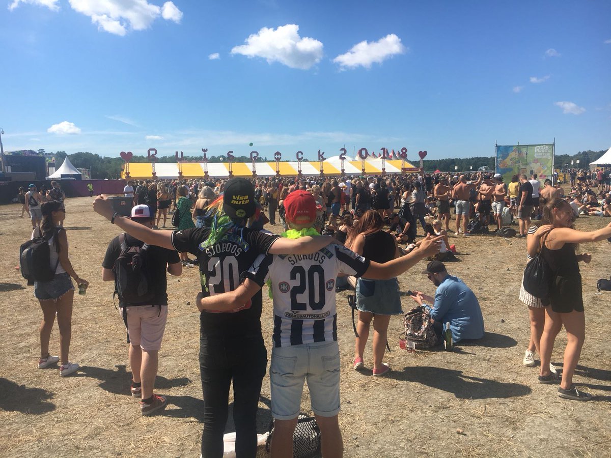 LaukkaVille's tweet photo. Ruisrock day 2 #TKOMV #RS20 #muovi #inter https://t.co/kPPYpem0Jk