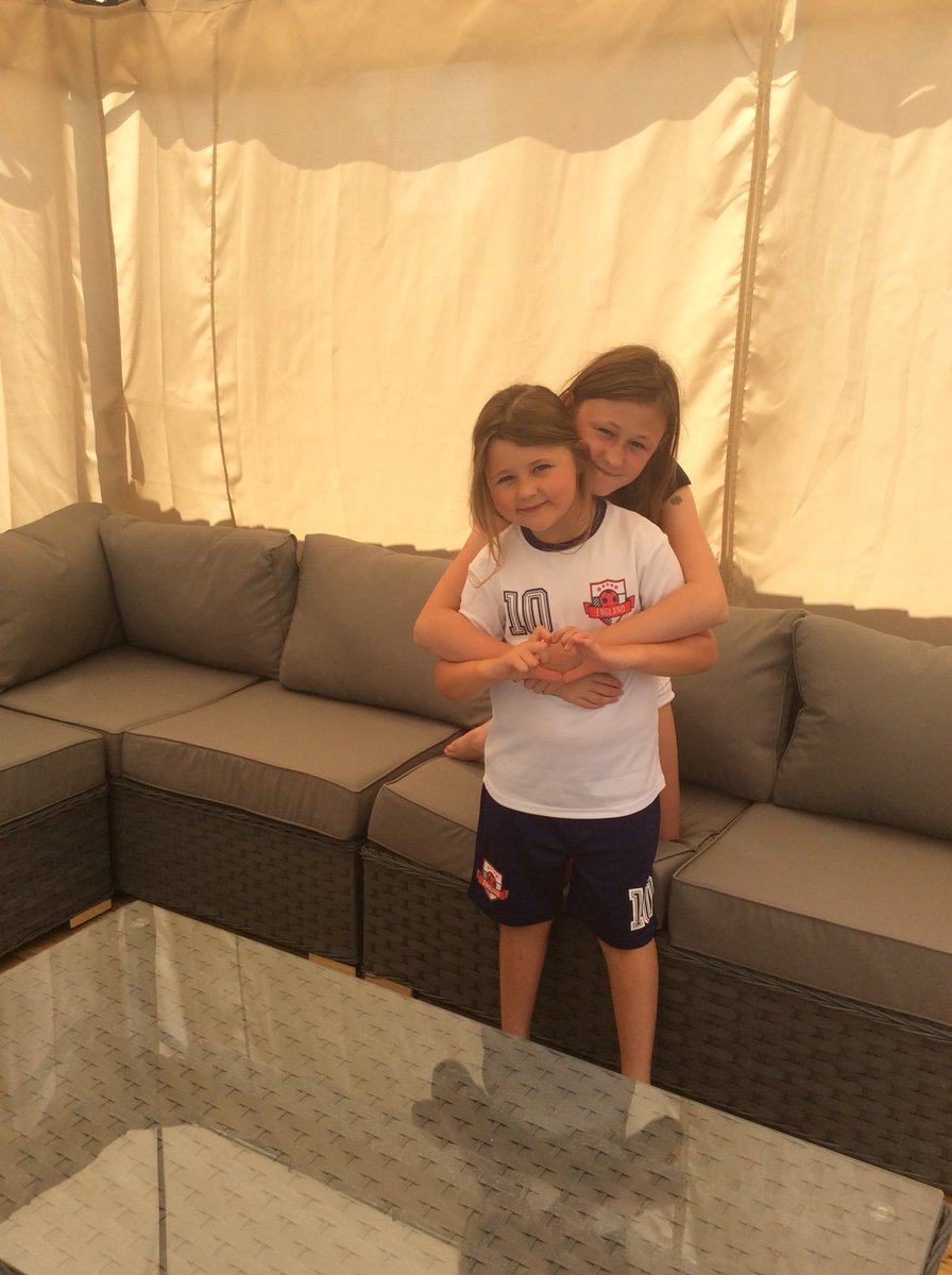 mrschapers's tweet photo. Come on England https://t.co/s6Vbrh0reg