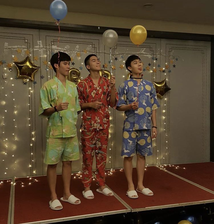 orawan_tunva's tweet photo. อุ่ย!นี่ปาตี้ชุดนอนชั่ยมะ่ #Boomkrittapak #peakpeemapol #bbeambr https://t.co/U793JMgeme