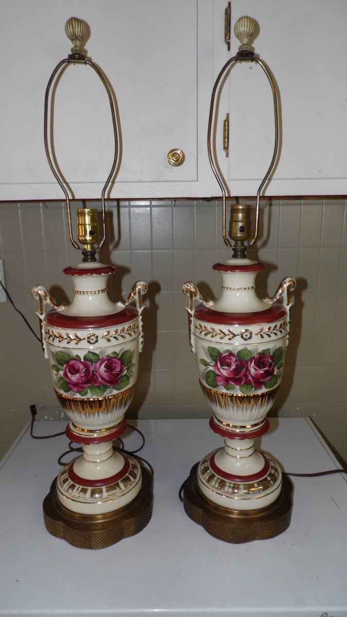 Bonnie Britton On Twitter Excited To Share The Latest Addition To My Etsy Shop Vintage 50 S Roses Porcelain Table Lamp Set Burgundy Red Gold Accents Beautiful Https T Co Gmbe0fh1vb Housewares Lighting Red Vintage 50s