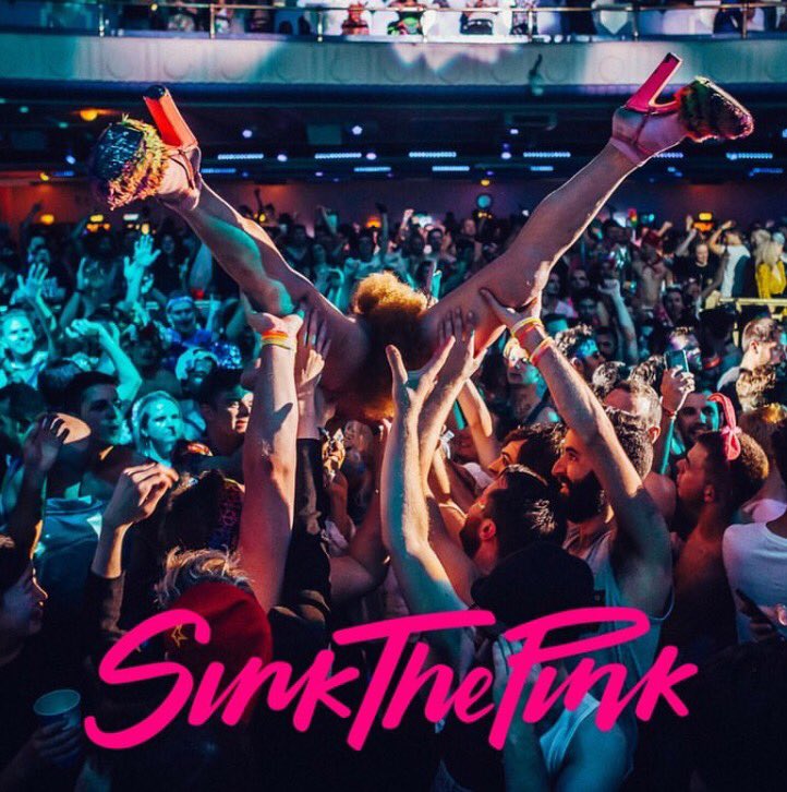 Goldierocks's tweet photo. Then speeding across South of England to perform at @O2academybrix 😱 with my beloved @SinkThePinkLDN fam for their #ColourBall to celebrate #Pride CAN.NOT.WAIT ❤️🧡💛💚💙💜 #loveislove #inclusivity #visability #pridematters #PrideMonth #londonpride2018 https://t.co/jfNahLRZkk