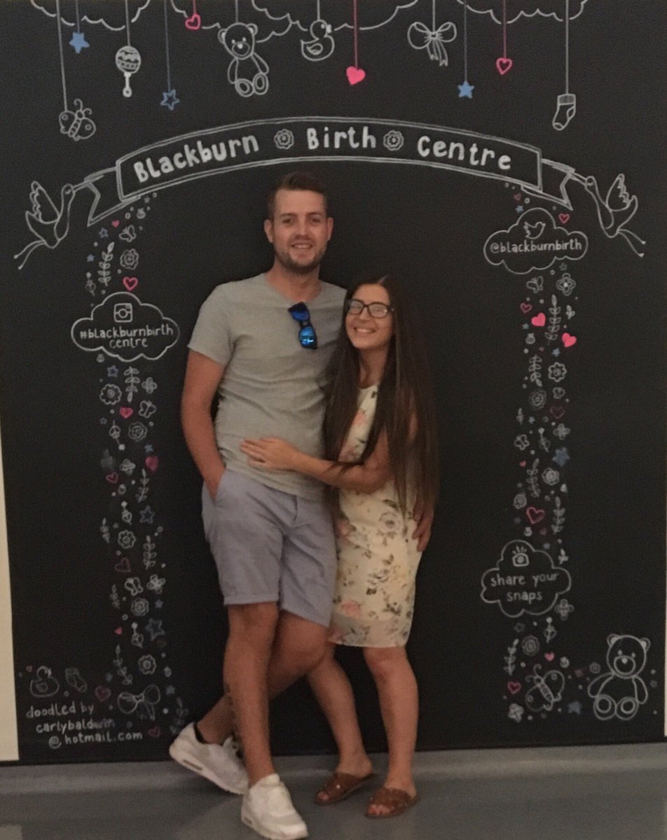 23_vikki's tweet photo. Thank you for a lovely garden party @BlackburnBirth 🌸🌼🌻🌺 https://t.co/dJ0ZRUGBct