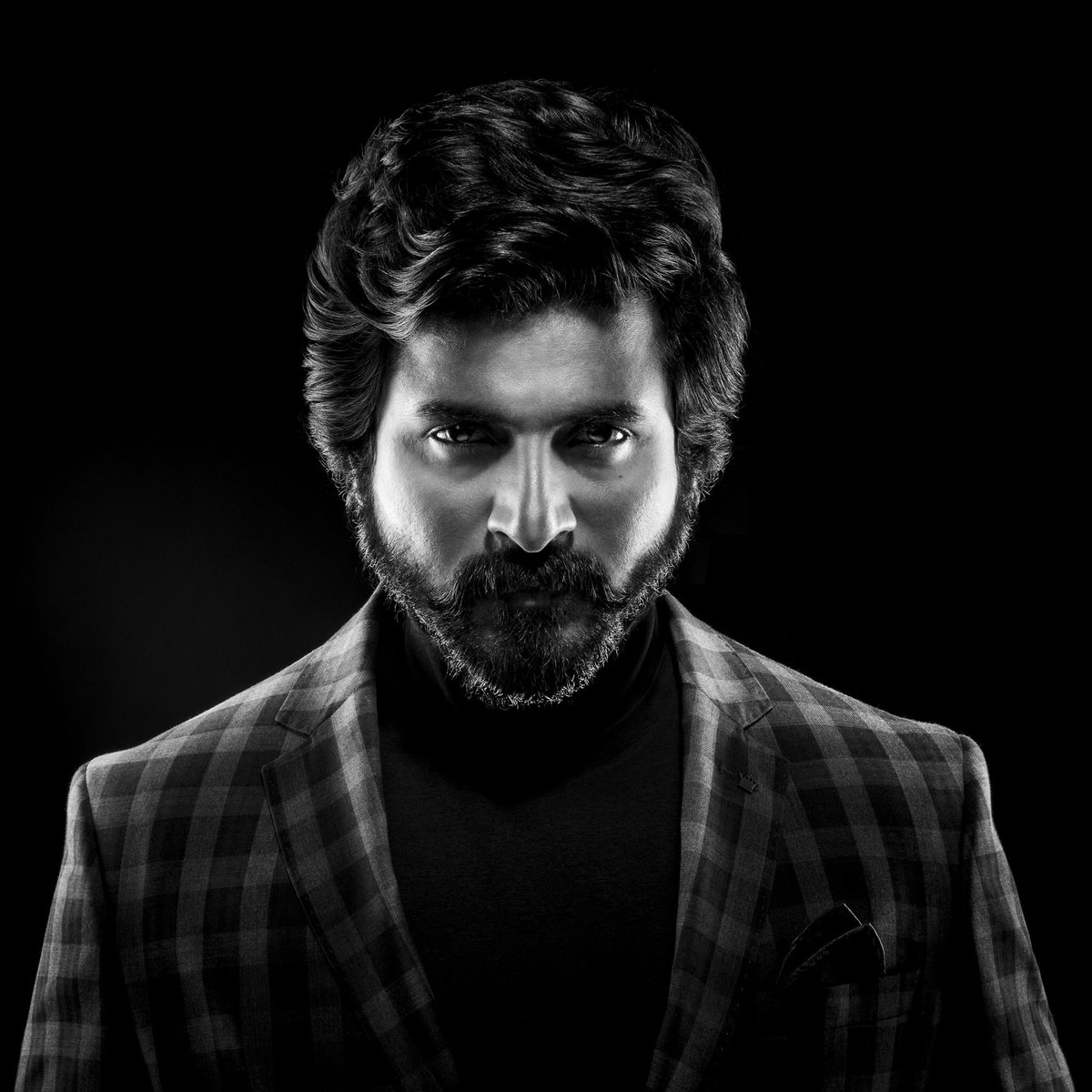 Sivakarthikeyan (@siva_kartikeyan) on Twitter photo Been sporting tis long hair&beard look for a while now & just before d haircut our #Kanaa hero @darshan991 ‘s ideas made me do tis photoshoot wit @aruntitanstudio & <a href="/anustylist/">Anu Parthasarathy</a> mam.. thanks to them for doing tis in a short time..Tis is very new for me..hope u all will like it👍😊 Been sporting tis long hair&beard look for a while now & just before d haircut our #Kanaa hero @darshan991 ‘s ideas made me do tis photoshoot wit @aruntitanstudio & <a href="/anustylist/">Anu Parthasarathy</a> mam.. thanks to them for doing tis in a short time..Tis is very new for me..hope u all will like it👍😊