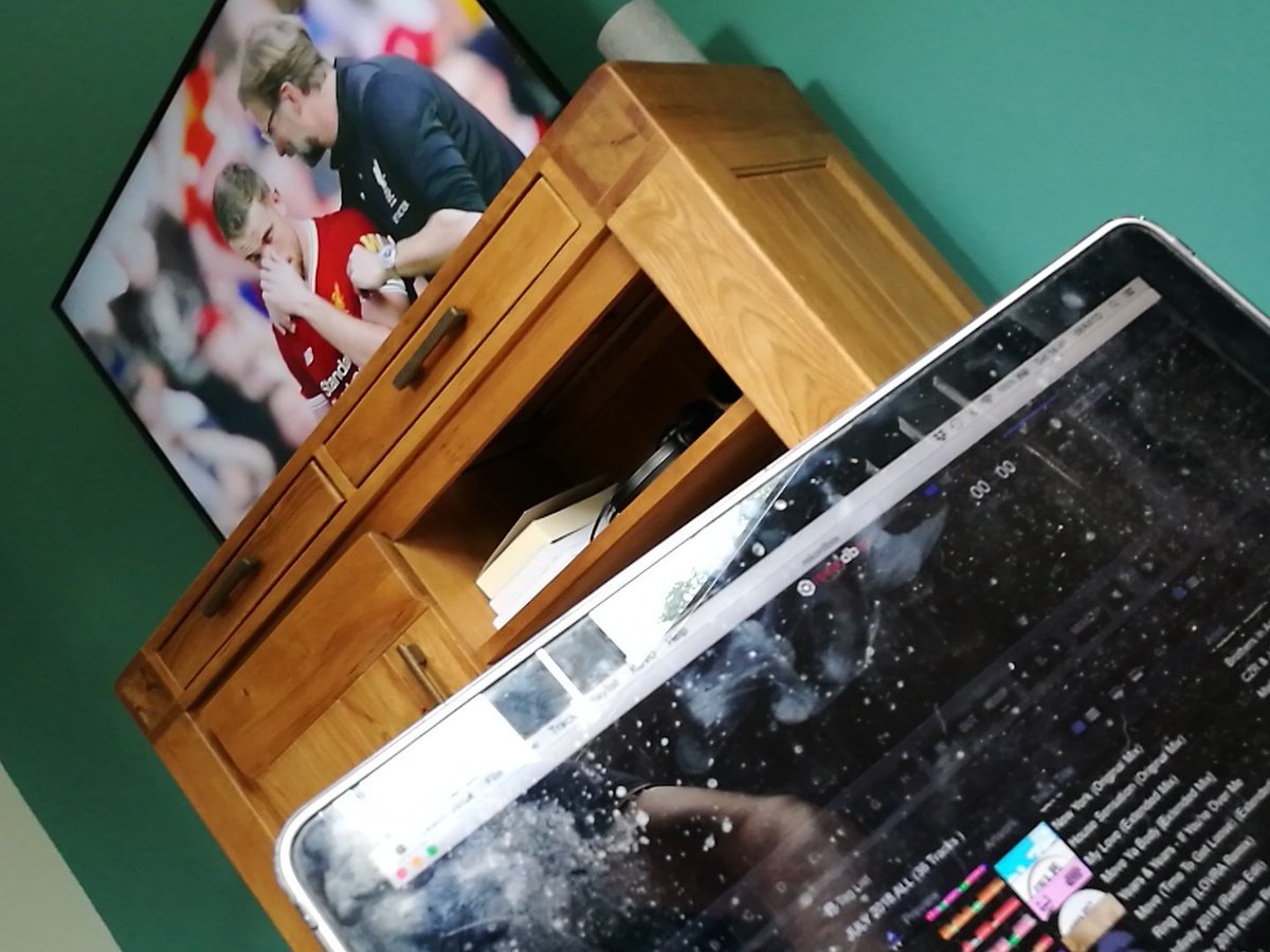 radioneal's tweet photo. Sorting #HouseMusic for #ClubHitsNI #CoolOldSkool & #NocturnalNI @coolfm later and watching #EnglandvSweden #WorldCup2018 #LetsGo #kemman https://t.co/sv6oXyxQiy