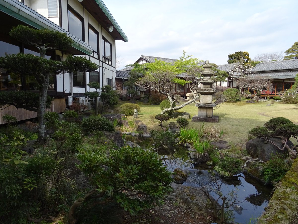 amebaengeitarou's tweet photo. 【佐野美術館（静岡・三島）】
#湧き水
#日本庭園
#美術館
#静岡

https://t.co/rLlOwIs5MX