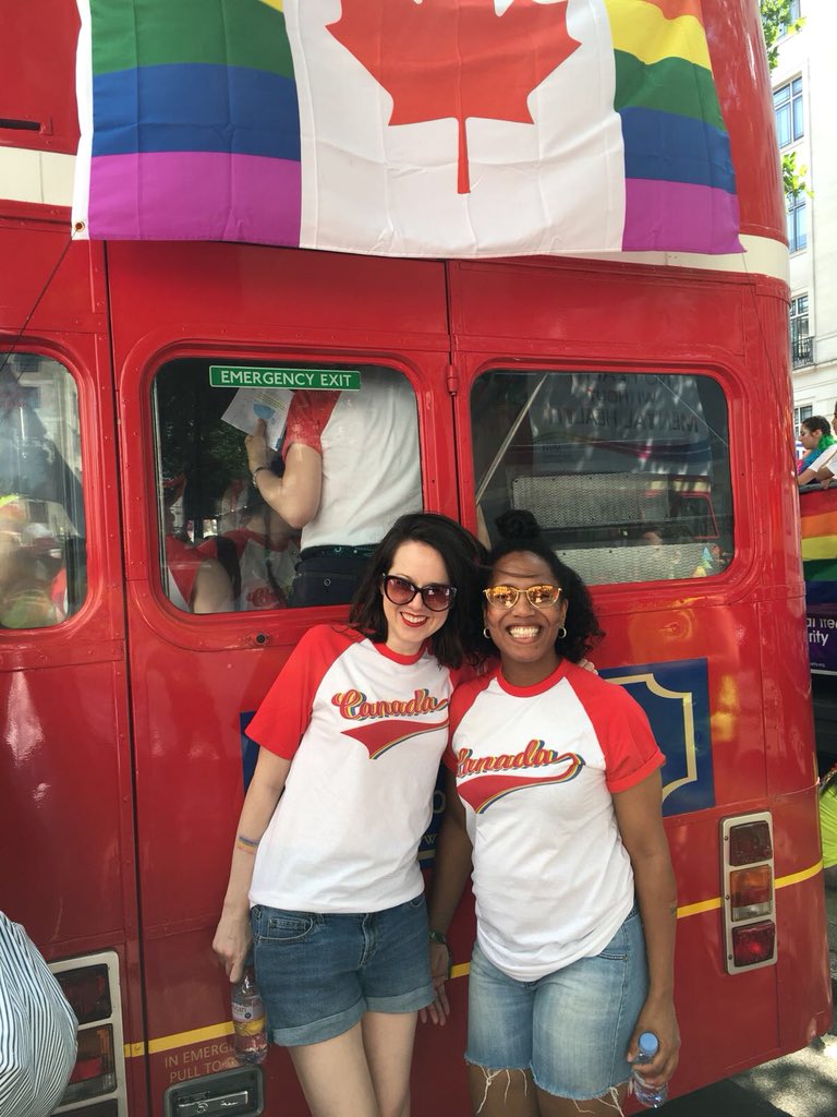 jennifer_mojo's tweet photo. Happy Pride London! #PrideMatters #CanUKPride #LondonPride ❤️🧡💛💚💙 https://t.co/rxrFaaxKyt